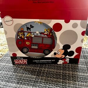 Disney Mickey Mouse Fire Truck Dinnerware Set - Red and Gray